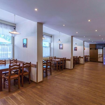 Hotel Hladina Nebrich المظهر الخارجي الصورة