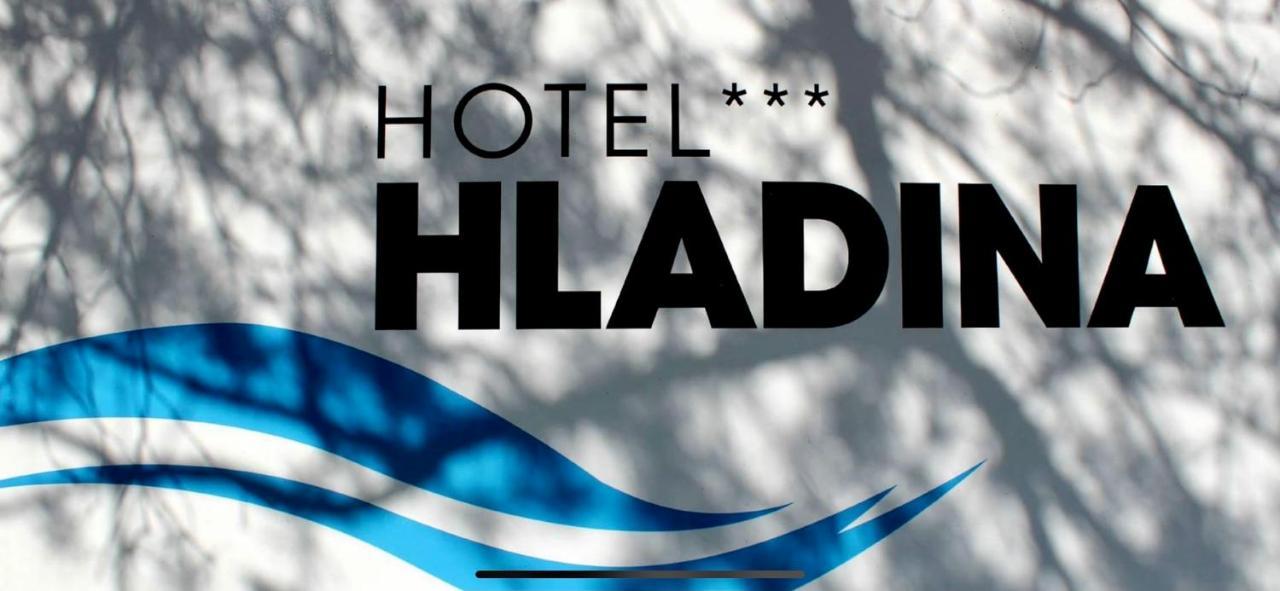 Hotel Hladina Nebrich المظهر الخارجي الصورة