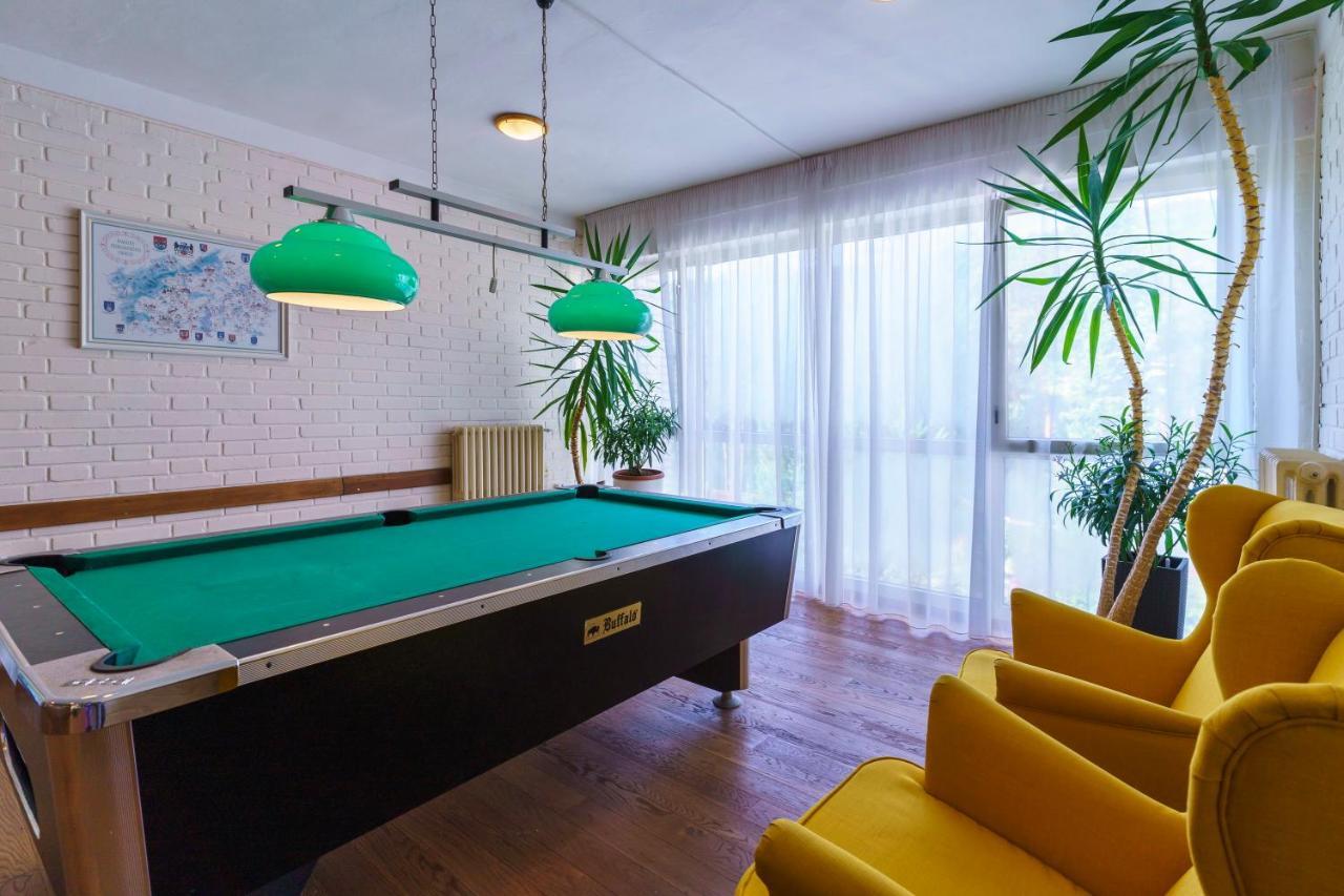 Hotel Hladina Nebrich المظهر الخارجي الصورة
